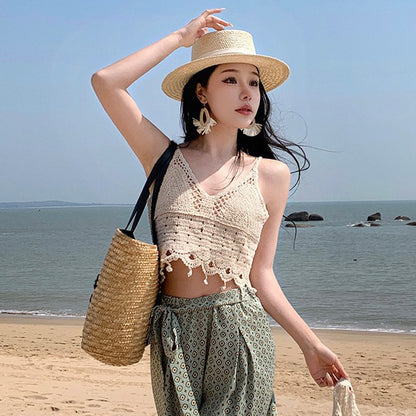 2025 Small suspender vest for women's summer wear Bohemian seaside beach vacation top knitted loose and sexy inside