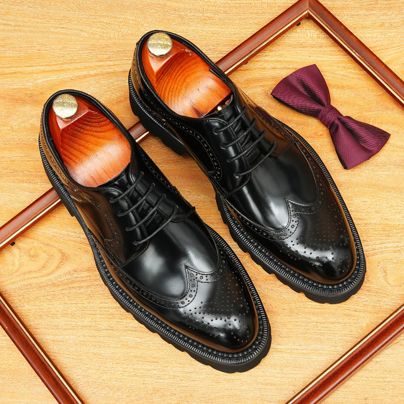 2025 [ Exclusive] Thick-soled glossy leather shoes men's British engraved Brock pointed head heightening business formal men's shoes