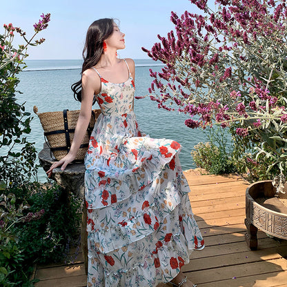 2025 Sanya vacation photo summer new suspender floral dress 2025 summer pendulum  cake dress