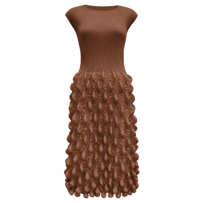 2025 summer new spot bubble pleated long dress slim pleated women's clothing solid color niche handmade sleeveless dress