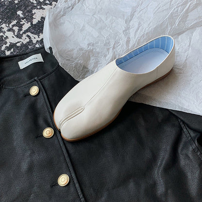2025 Cowhide version~ Grape mother has the same female new silver horseshoe lazy one-pedal flat-bottomed shallow-mouth pig's trotters split-toe shoes.