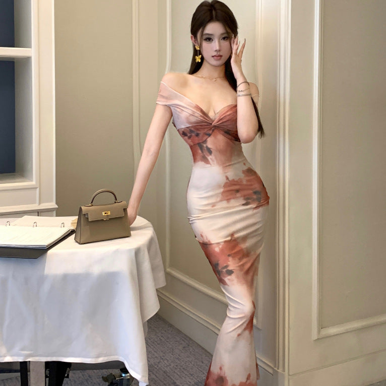 2025 Celebrity women's clothing  new sexy one-word shoulder mesh printing slim and thin bag arm fishtail banquet dress skirt