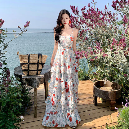 2025 Sanya vacation photo summer new suspender floral dress 2025 summer pendulum  cake dress