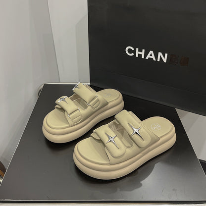 2025 Internet celebrity slippers women's summer wear fashion high sense thick bottom 5cm cross star  new super fire word sandals