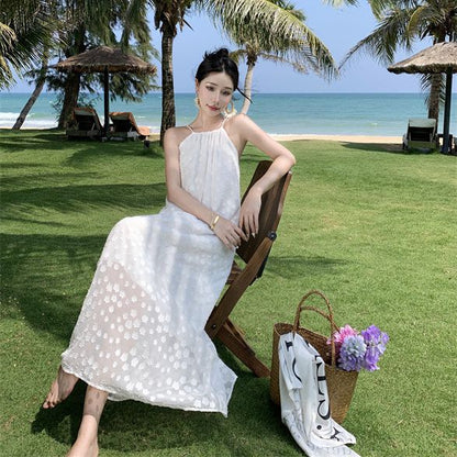 2025 Pure desire wind neck white suspender dress femininity sexy backless sweet pure desire vacation  skirt summer