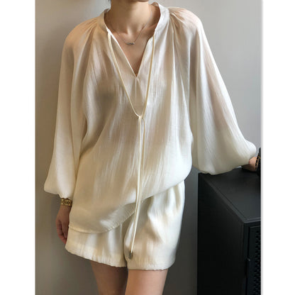 2025 summer new Popular style age reduction small man wear salt fried street Internet celebrity casual shorts two-piece suit women