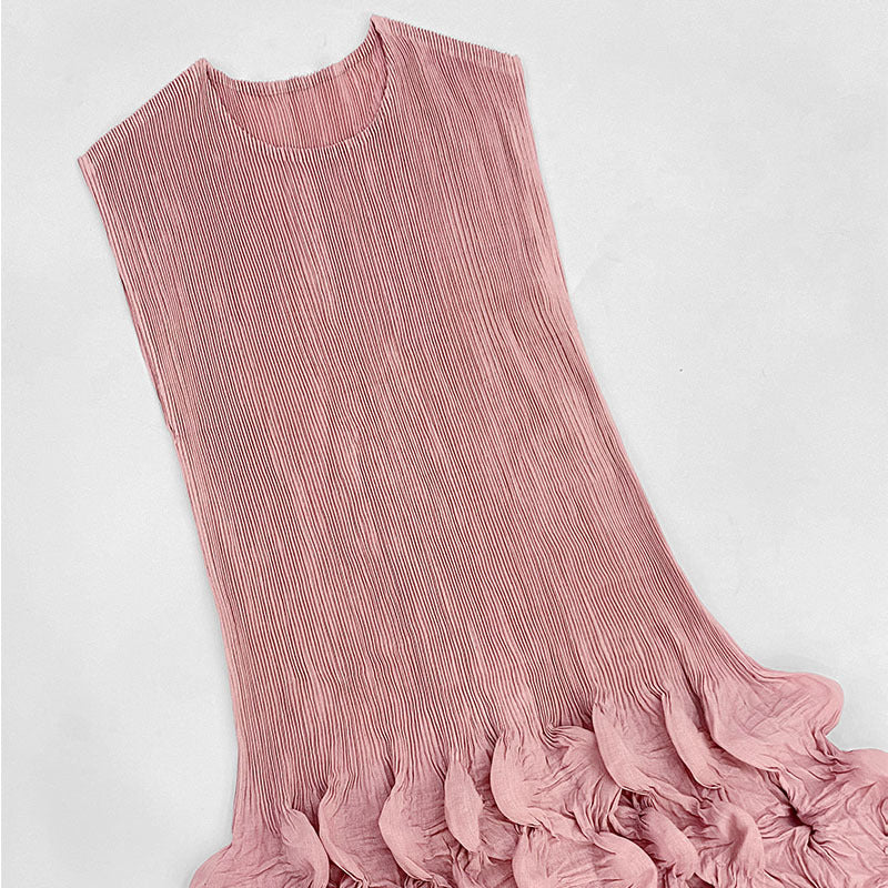 2025 summer new spot bubble pleated long dress slim pleated women's clothing solid color niche handmade sleeveless dress