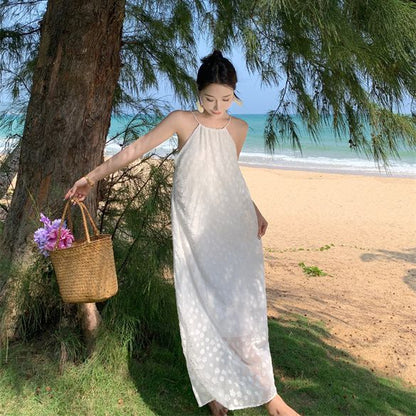 2025 Pure desire wind neck white suspender dress femininity sexy backless sweet pure desire vacation  skirt summer
