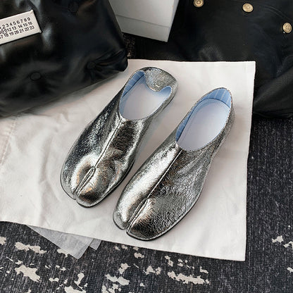 2025 Cowhide version~ Grape mother has the same female new silver horseshoe lazy one-pedal flat-bottomed shallow-mouth pig's trotters split-toe shoes.