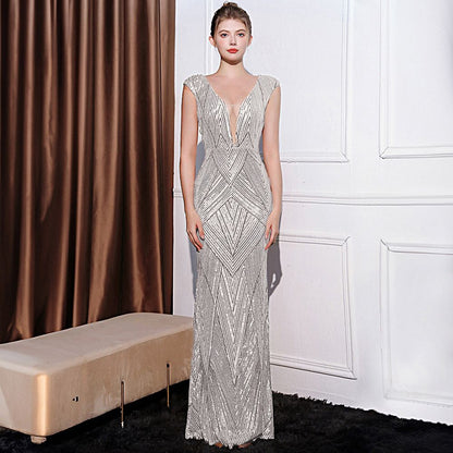 2025 Evening dress dress women's black atmosphere high-end banquet wear celebrity style temperament sequined backless long fishtail dress