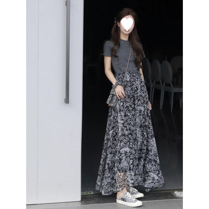 2025 new early spring wear a complete set of high-end age-reducing temperament shirt skirt fashion two-piece suit women