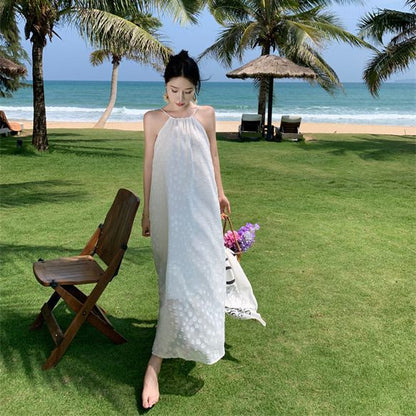 2025 Pure desire wind neck white suspender dress femininity sexy backless sweet pure desire vacation  skirt summer