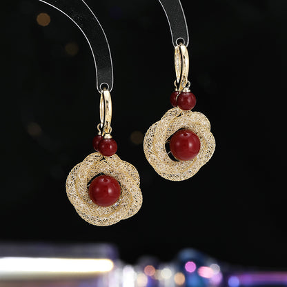 2025 Retro Chinese style red pearl ear buckle trendy high-end sense light luxury metal mesh earrings niche simple earrings women
