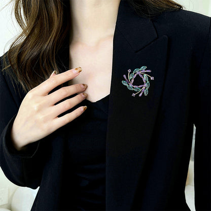 2025 geometric hollow high-end brooch temperament slightly inlaid zircon pin jacket suit coat versatile fashion accessories