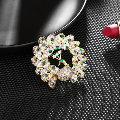 2025 Elegant temperament light luxury clothing jacket coat accessories corsage high-end zircon inlaid peacock screen brooch