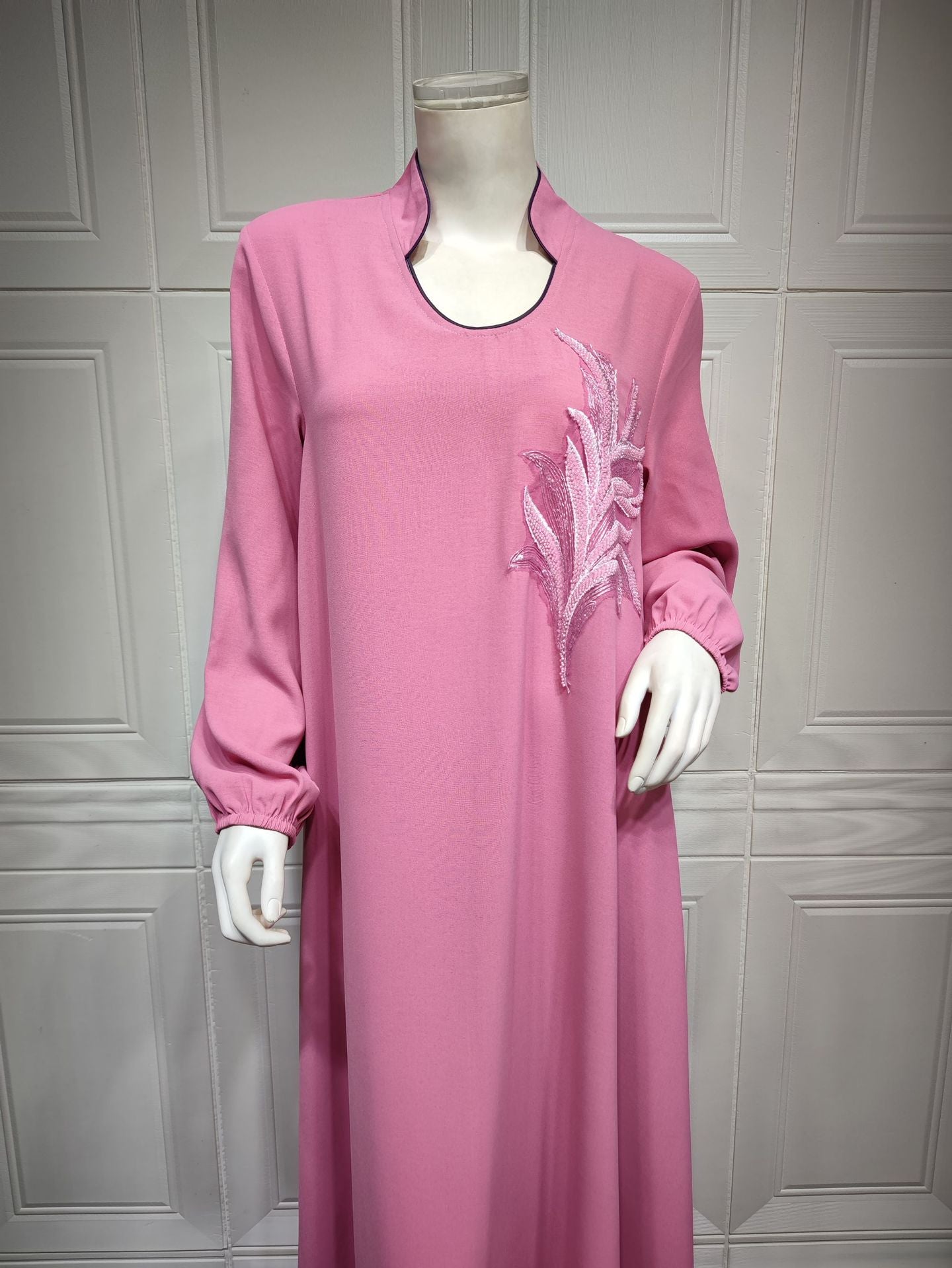 jinran Casual New Style Round Neck Fine Plain Color Polyester Muslim Southeast Asian Women's Chest Applique Dress Ab173