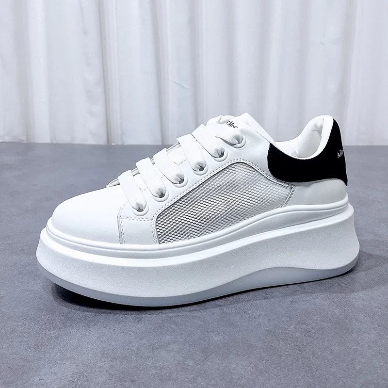 jinran Small stature, tall, small white shoes, women's genuine leather 2024 thick soled sponge cake mesh casual board shoes, breathable