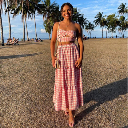 jinran Gingham Print Off Shoulder Sexy Front Cut Out Summer Dress Long Elegant Plaid Vintage Strapless Beach Dress Sleeveless