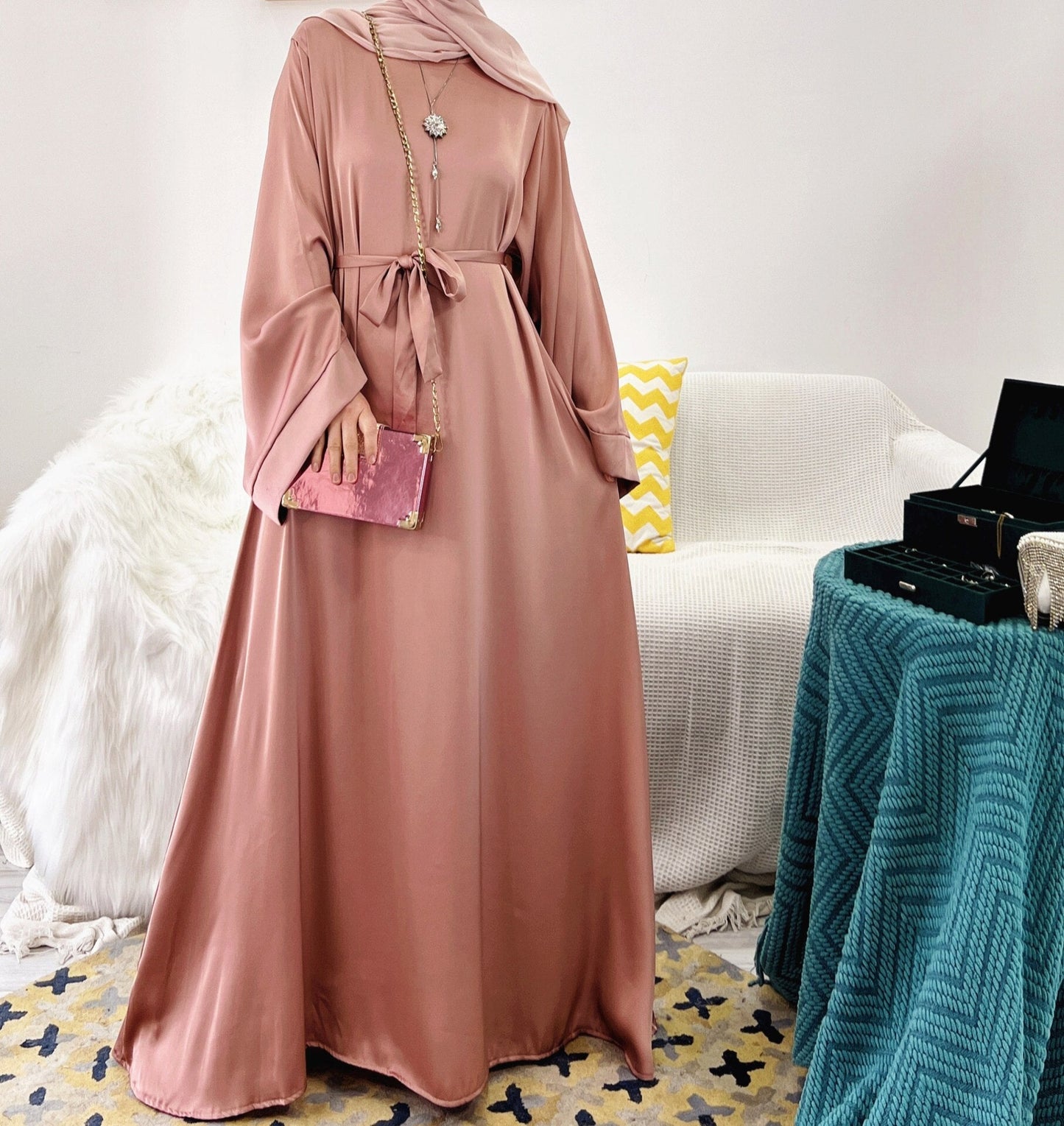 jinran Summer Elegant Solid Color Colorful Temperament Long Skirt Ladies Open Shouder Robe Satin Large Size Belt Muslim Woman Abaya