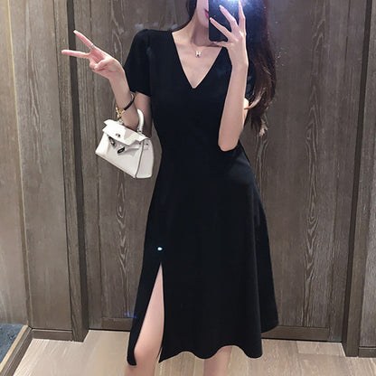 jinran Big size women&#39;s 2022 new heart machine V collar open fork French small black skirt fat mm age thin dress summer